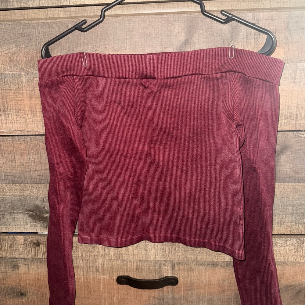 Aeropostale Seamless Top in Deep Red